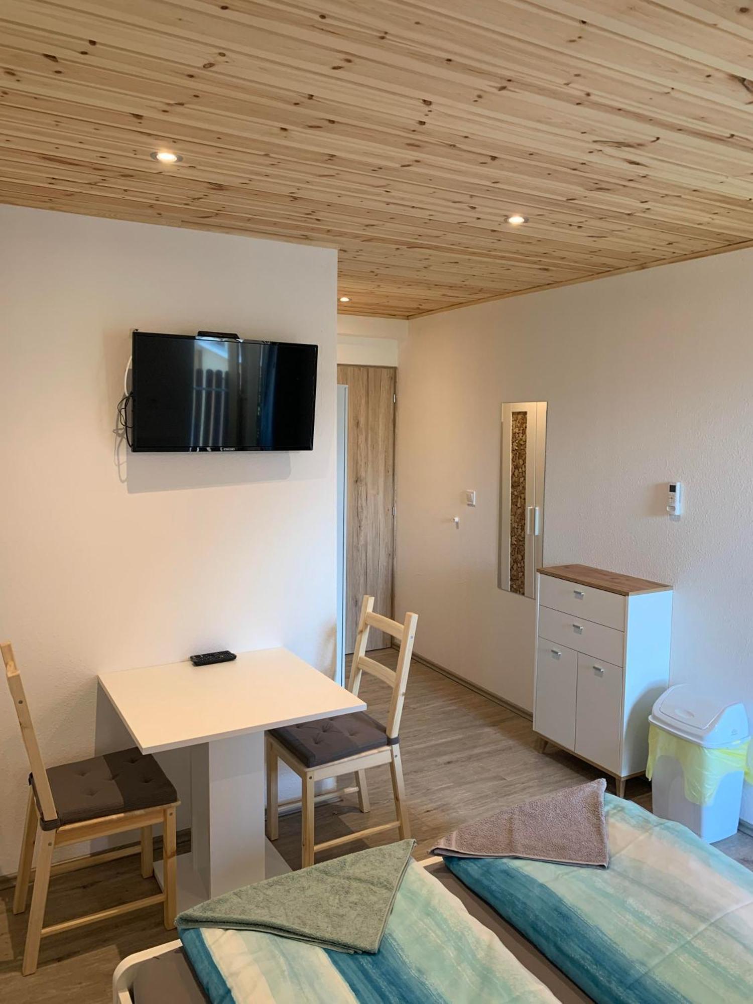 Molnar Apartman Zamárdi Exterior foto
